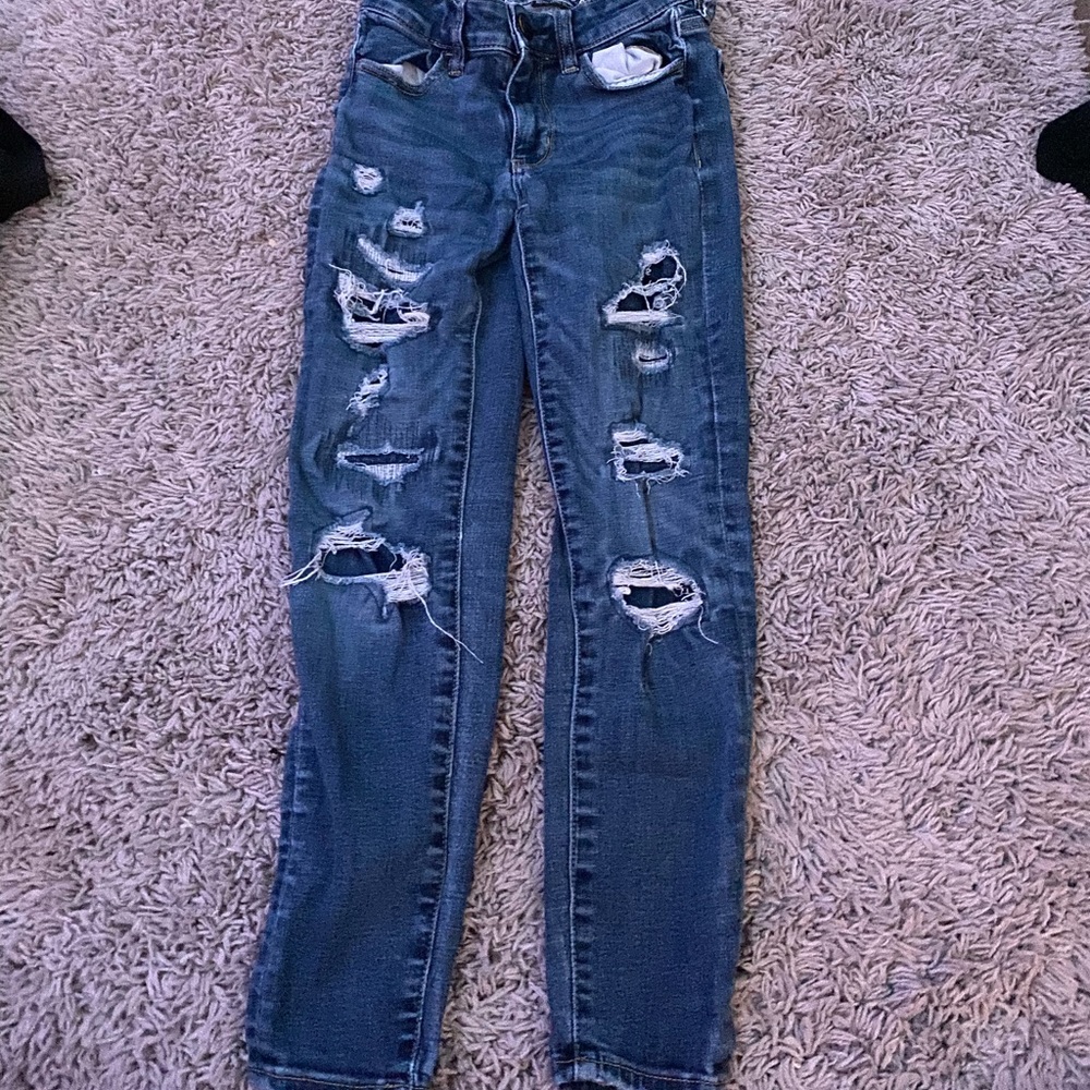 00 x-short American eagle patches jeans